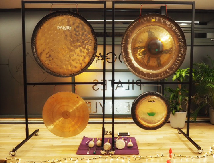Ommersion yin yoga and gong bath