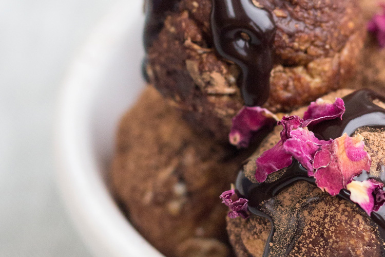 chocolate cookie dough energy balls recipe