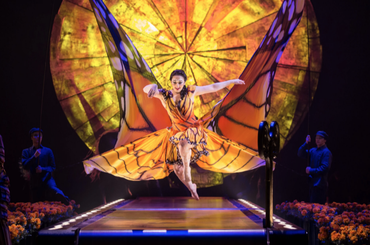 Shelli Epstein, grew up in North London and plays 'Running Woman' in Luzia