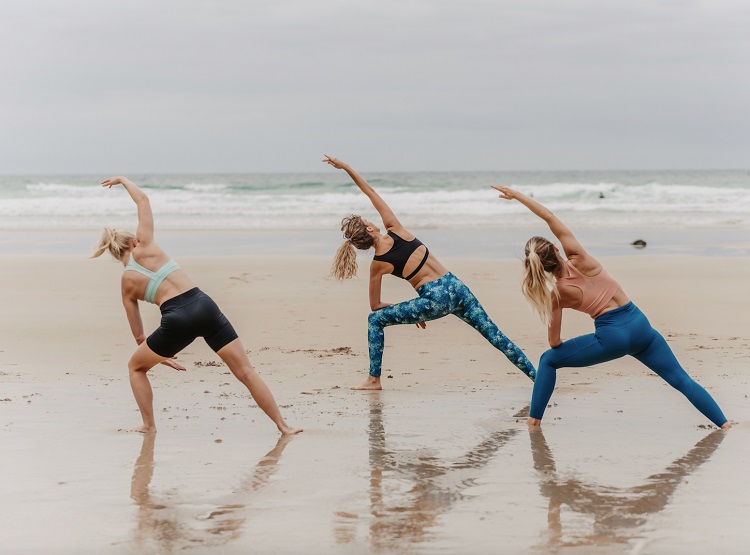 Vitamin Sea Collective Rosie Marns, Tehillah McGuiness, Charlotte Lodey Workout and Waves